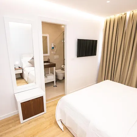 Elior Hotel