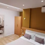 Elior Hotel 3*