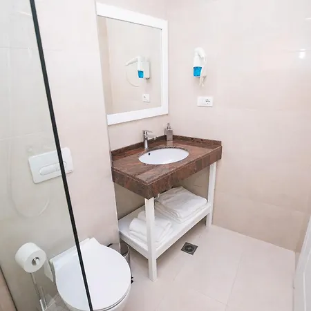 Elior 3* تيرانا