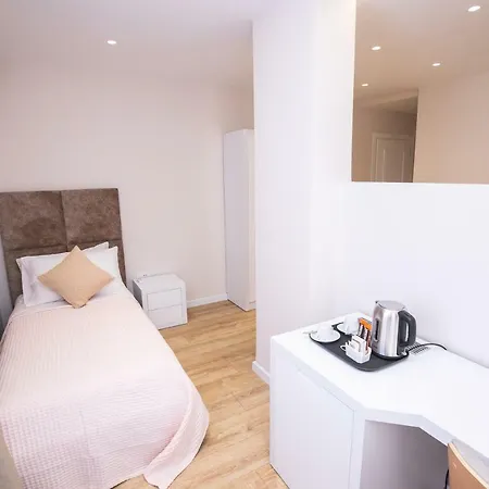 Elior 酒店 地拉那